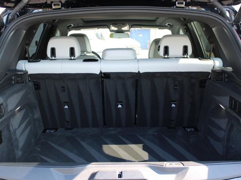 Used 2026 BMW X5 xDrive40i AWD/4WD image 9