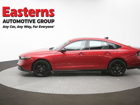 Used 2025 Honda Accord SE image 59