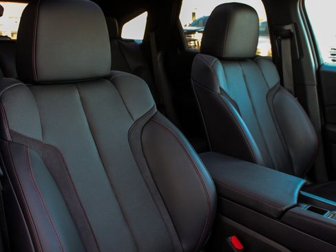 Used 2024 Acura ZDX A-Spec image 42