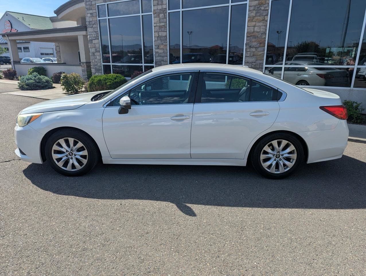 Used 2015 Subaru Legacy 2.5i Premium AWD/4WD image 3