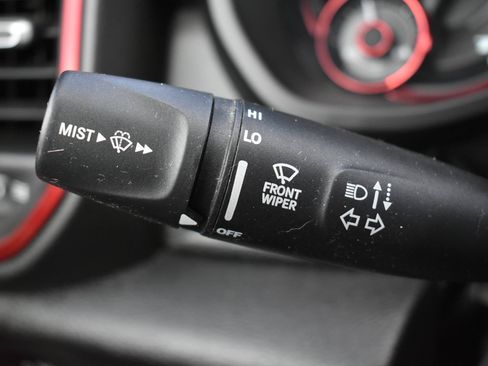 Used 2019 RAM 1500 Rebel AWD/4WD image 22