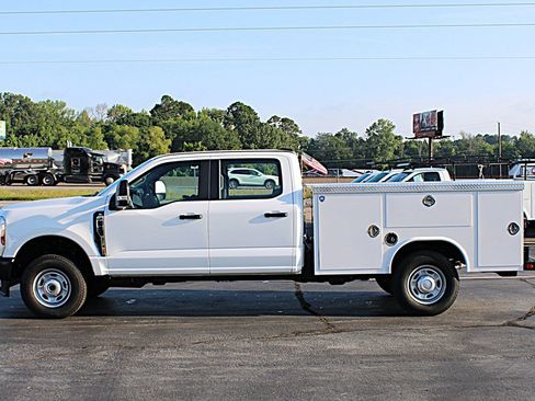 Used 2026 Ford F250 XL AWD/4WD image 6