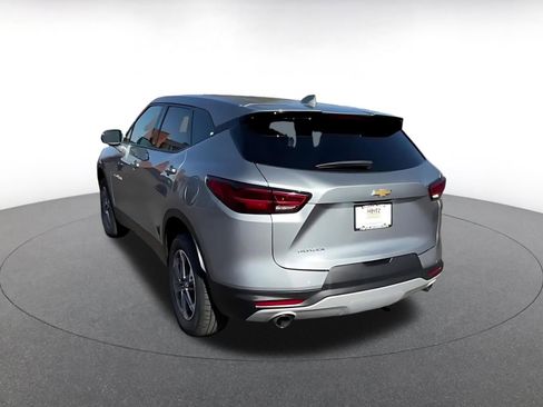 Used 2025 Chevrolet Blazer LT image 11