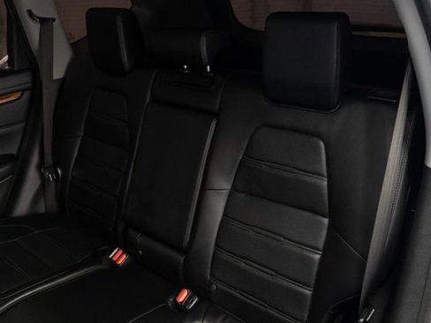 Used 2020 Honda CR-V Touring image 18