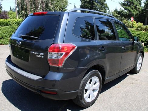 Used 2014 Subaru Forester 2.5i Premium w/ Popular Package #2 AWD/4WD image 3