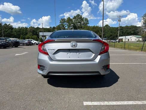 Used 2016 Honda Civic EX-L image 6