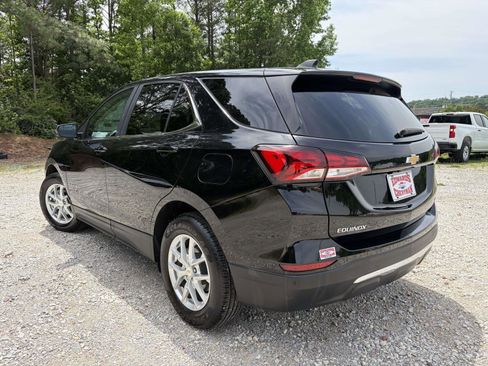 Used 2023 Chevrolet Equinox LT w/ Driver Convenience Package FWD image 24