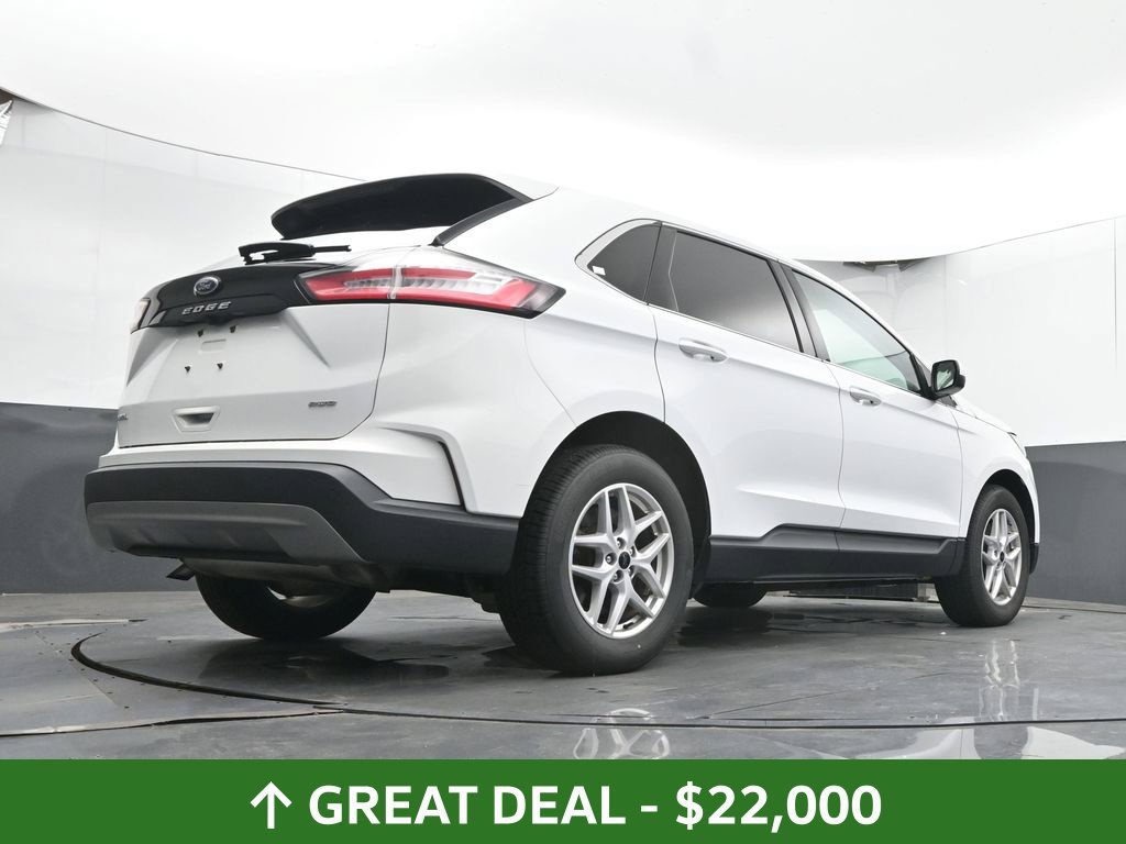 Used 2024 Ford Edge SEL AWD/4WD image 44