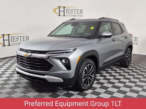 Used 2024 Chevrolet TrailBlazer LT FWD image 8