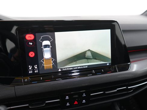 Used 2022 Volkswagen GTI Autobahn FWD image 23