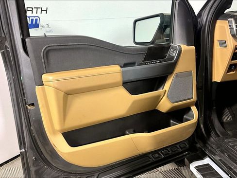 Certified 2023 Ford F150 Lariat w/ Trailer Tow Package image 16