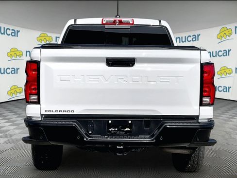 Used 2024 Chevrolet Colorado Z71 w/ Z71 Convenience Package 2 image 5