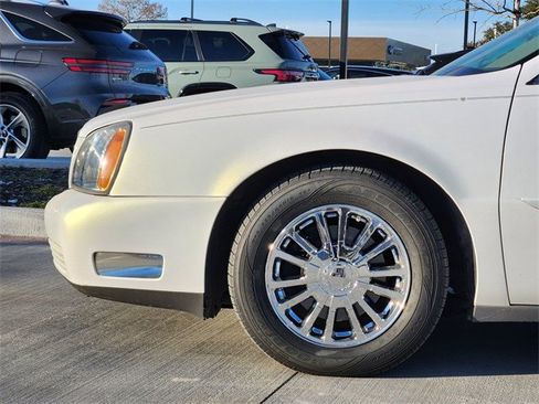 Used 2005 Cadillac De Ville DHS w/ Equipment Group image 6