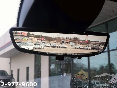 Used 2023 GMC Sierra 1500 AT4 w/ AT4 Premium Package image 30