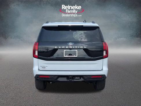 New 2026 Ford Expedition Active AWD/4WD image 6
