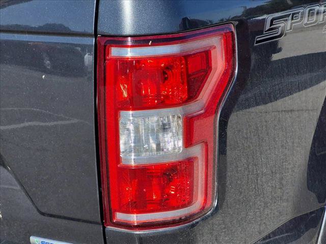 Used 2018 Ford F150 XLT w/ Equipment Group 302A Luxury AWD/4WD image 16
