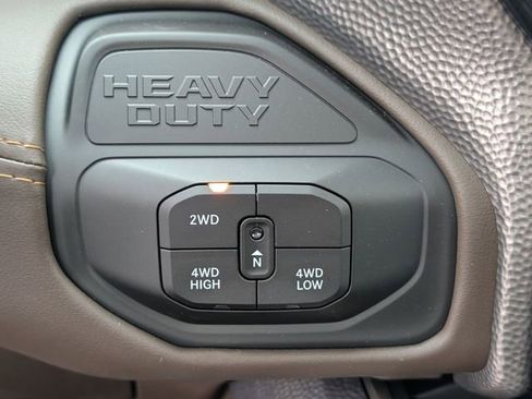 New 2026 RAM 2500 Limited AWD/4WD image 22