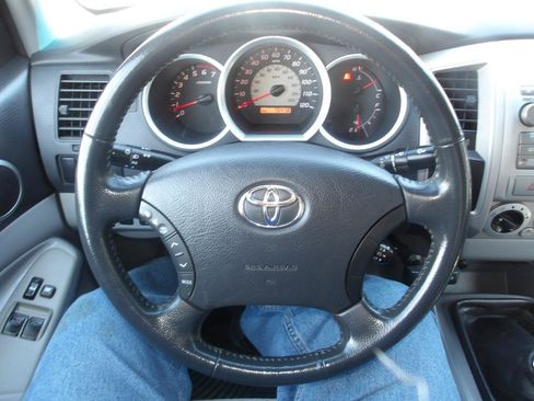 Used 2010 Toyota Tacoma 2WD Access Cab w/ SR5 Pkg #2 image 14