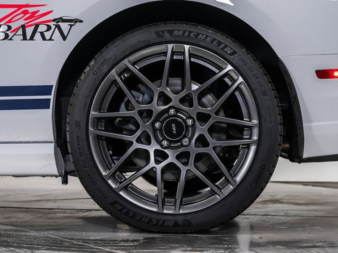 Used 2014 Ford Mustang Shelby GT500 w/ Equipment Group 821A image 18