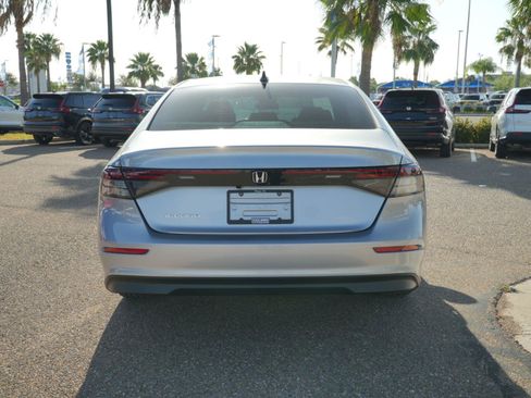 Used 2025 Honda Accord SE image 6