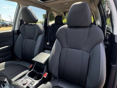Certified 2024 Subaru Forester Premium AWD/4WD image 35