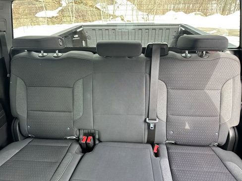 Used 2023 Chevrolet Silverado 1500 LT image 36