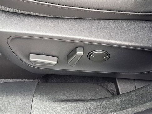 New 2026 Ford Escape ST-Line w/ Tech Pack #1 image 33