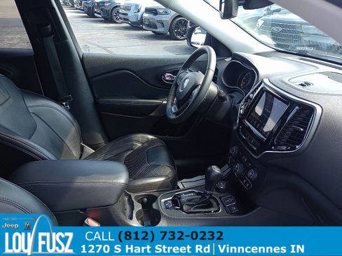 Used 2022 Jeep Cherokee Limited image 7