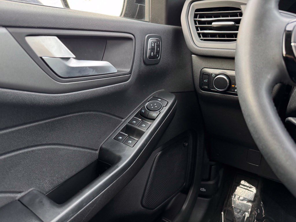 Used 2023 Ford Escape Active w/ Tech Pack #2 AWD/4WD image 31