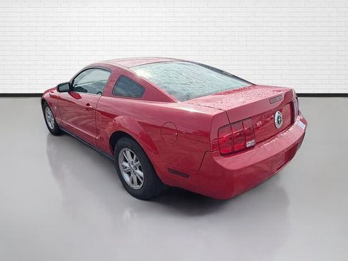 Used 2009 Ford Mustang Coupe RWD image 7