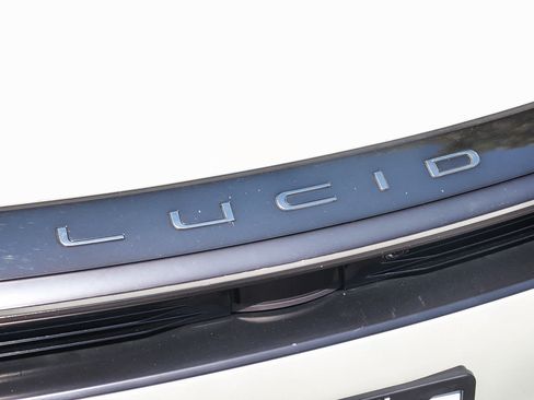 Used 2025 Lucid Air Touring AWD/4WD image 5