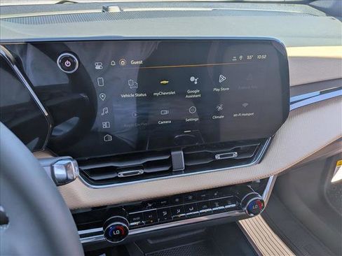New 2026 Chevrolet Equinox ACTIV FWD image 12