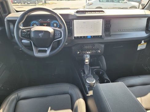 New 2026 Ford Bronco Badlands AWD/4WD image 7