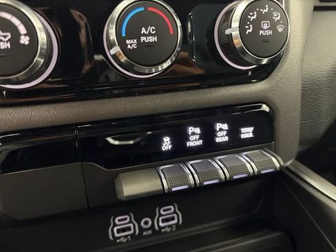 New 2026 RAM 1500 Big Horn w/ Night Edition AWD/4WD image 37