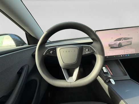 Used 2025 Tesla Model 3 Long Range RWD image 12
