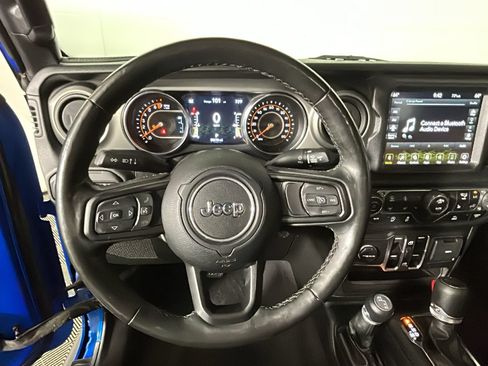 Used 2021 Jeep Gladiator Sport AWD/4WD image 16