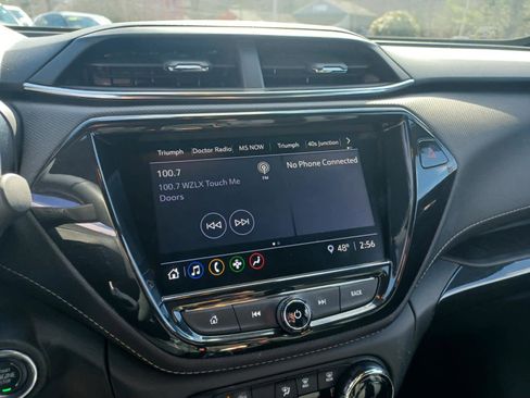 Used 2023 Chevrolet TrailBlazer ACTIV w/ Sun and Liftgate Package image 12