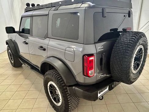 Used 2023 Ford Bronco Black Diamond w/ Sasquatch Package AWD/4WD image 3