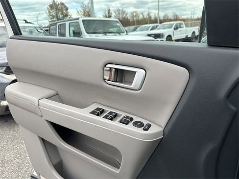 Used 2014 Honda Pilot EX-L image 30