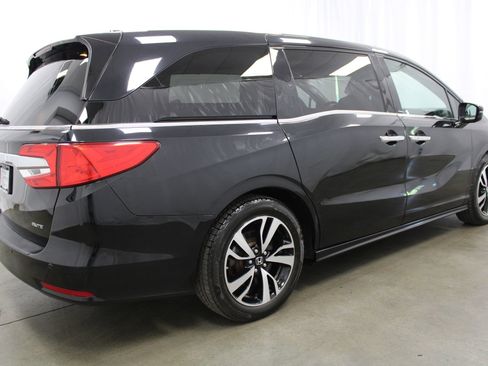 Used 2018 Honda Odyssey Elite image 5