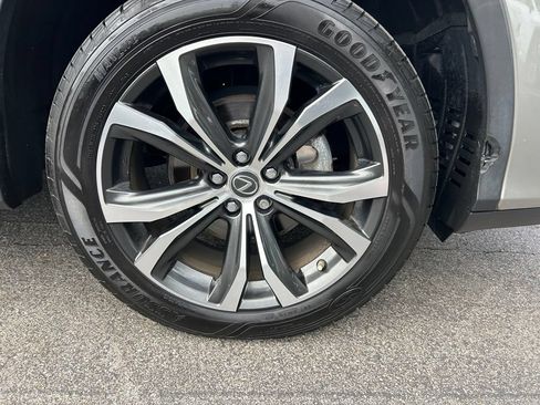 Used 2020 Lexus RX 350L Premium w/ Premium Package AWD/4WD image 23