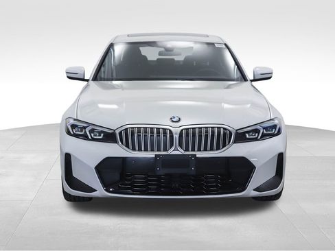 Used 2026 BMW 330i xDrive Sedan image 8