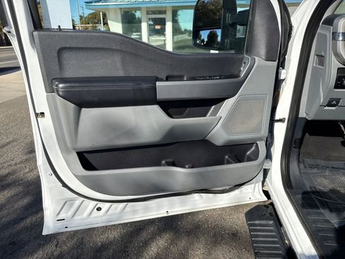 Certified 2024 Ford F350 XLT image 10