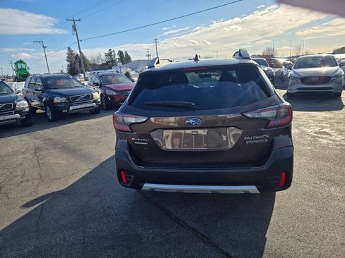 Used 2020 Subaru Outback Touring XT AWD/4WD image 7