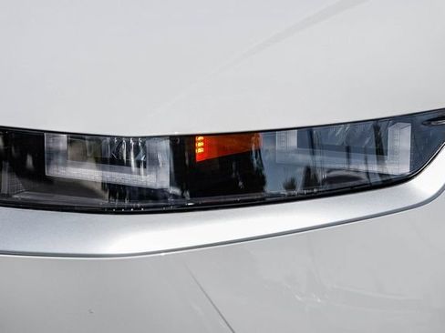 New 2026 Hyundai Ioniq 5 SEL RWD image 8