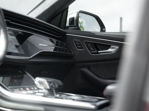 Certified 2021 Audi RS Q8 AWD/4WD image 17