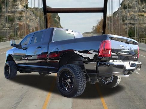 New 2025 RAM 2500 Laramie AWD/4WD image 21