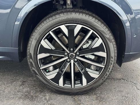 New 2026 Volvo XC90 B6 Plus w/ Protection Package Premier AWD/4WD image 26
