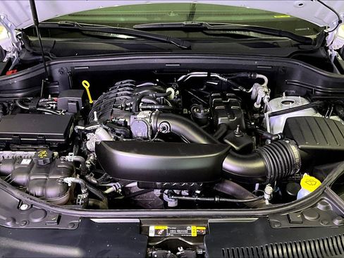 Used 2024 Dodge Durango GT AWD/4WD image 31