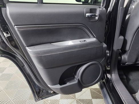 Used 2017 Jeep Compass High Altitude image 21